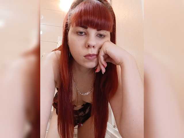 VrEmEnnAyAa live cam on BongaCams