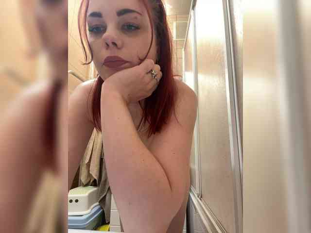 VrEmEnnAyAa Sex Cam Show