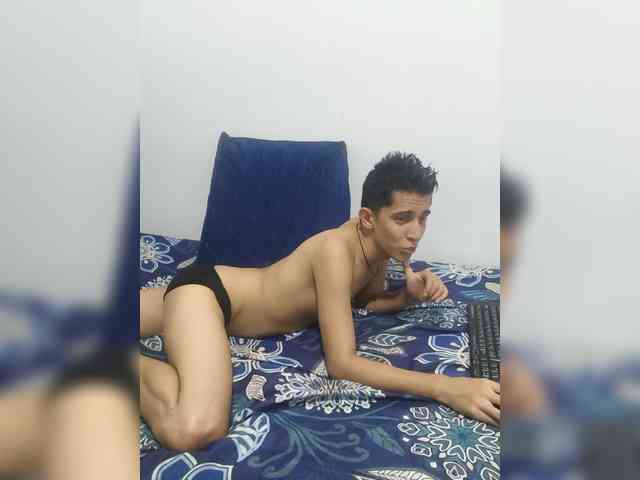 gomitaboy Sex Cam Show