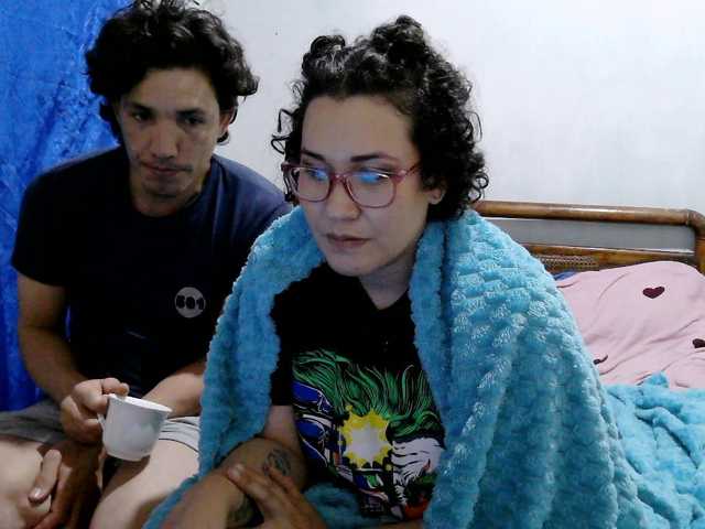 le modèle washintonredskins est en webcam porno dans un show sur le site bongacams, il possède les tags suivants: Latino/Hispanic,Brunette,Shaved