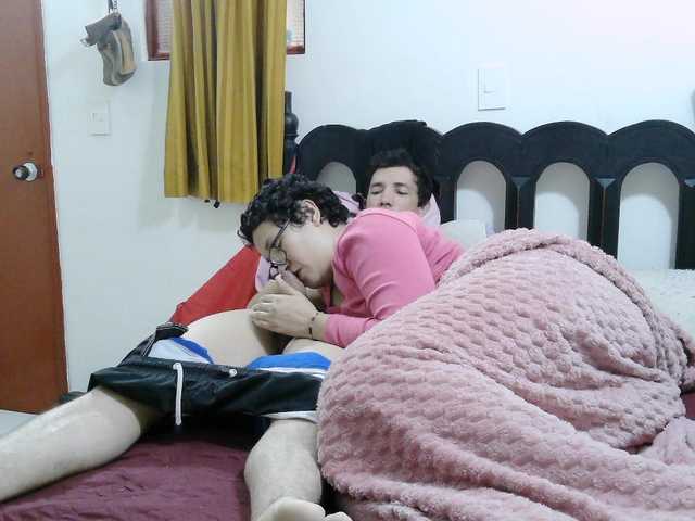 washintonredskins's BongaCams show and profile