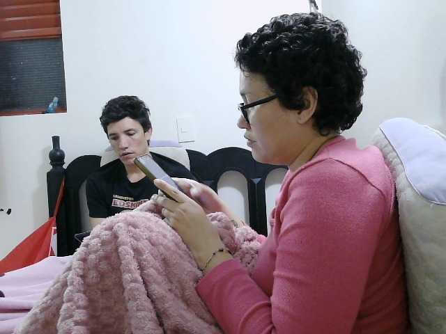 washintonredskins's BongaCams show and profile