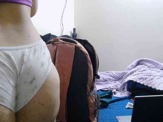 Modelo: washintonredskins