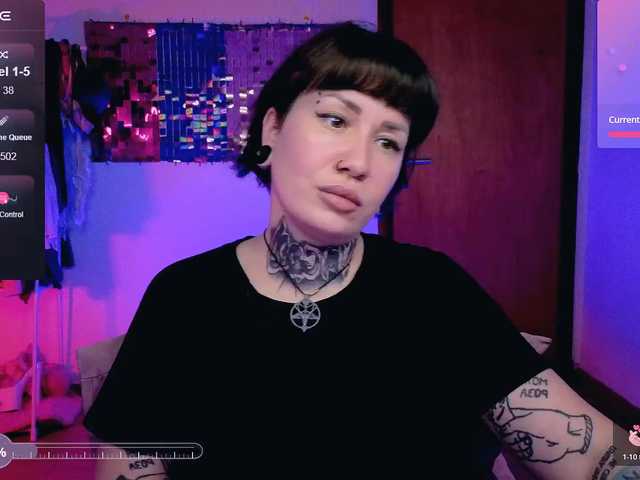 SenoritaDakota's BongaCams show and profile