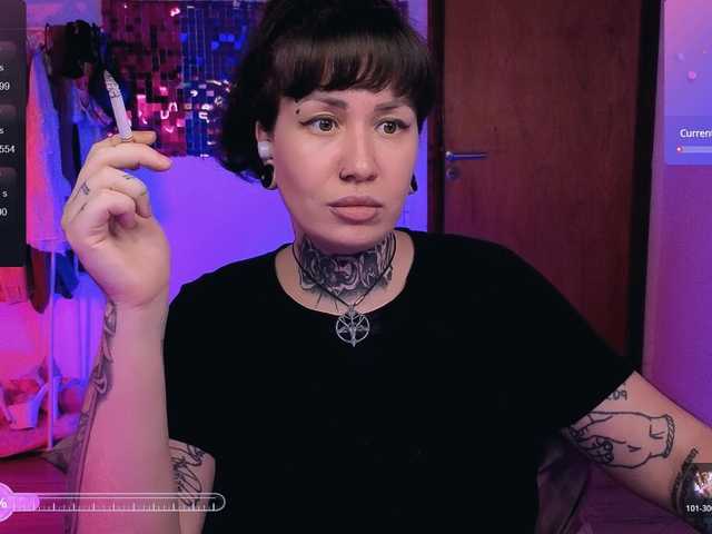DakotaCandy webcam