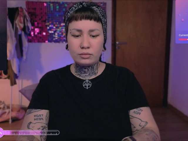 SenoritaDakota live cam on BongaCams