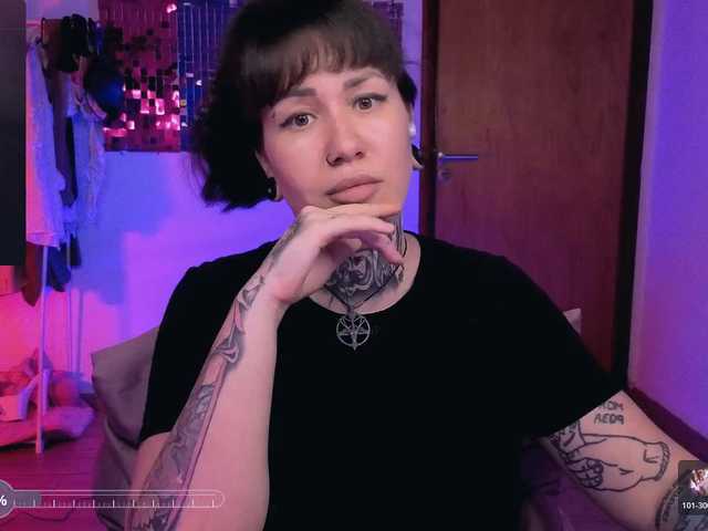 SenoritaDakota's BongaCams show and profile