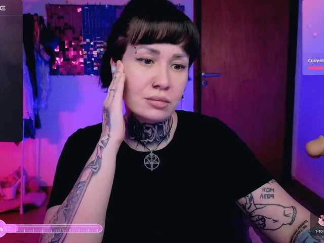 SenoritaDakota's BongaCams show and profile