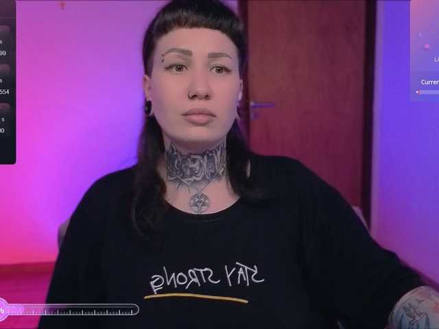 SenoritaDakota live cam on BongaCams