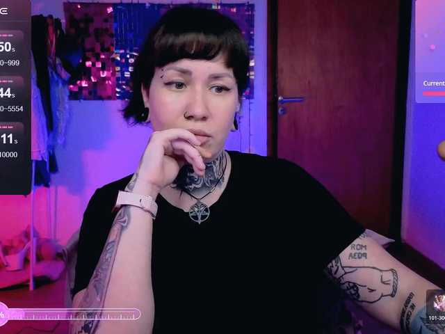 SenoritaDakota's BongaCams show and profile