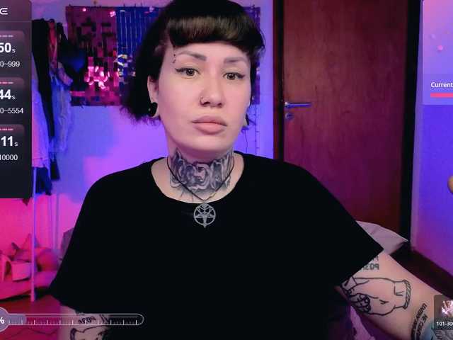 SenoritaDakota's BongaCams show and profile