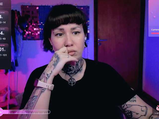 SenoritaDakota's BongaCams show and profile