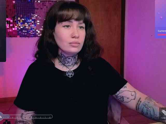 Dieses Model ist jetzt live. SenoritaDakota