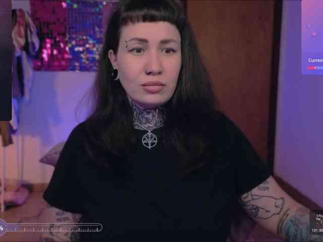 DakotaCandy webcam