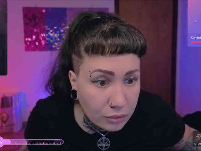 DakotaCandy webcam