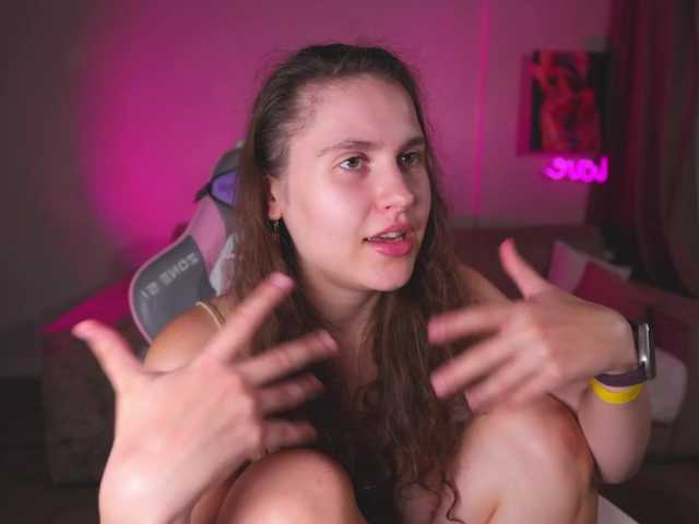 myemmy live cam on BongaCams