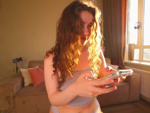 myemmy live cam on BongaCams