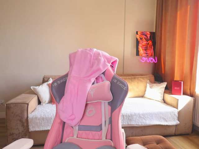 myemmy live cam on BongaCams