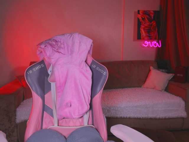 myemmy live cam on BongaCams