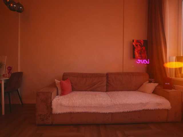myemmy live cam on BongaCams
