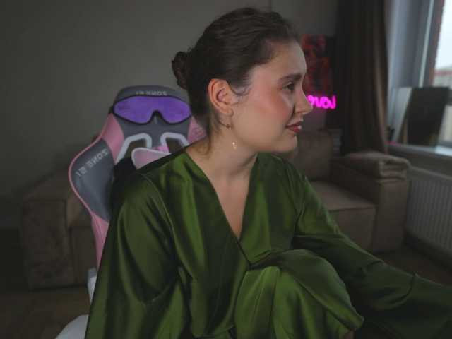 myemmy live cam on BongaCams