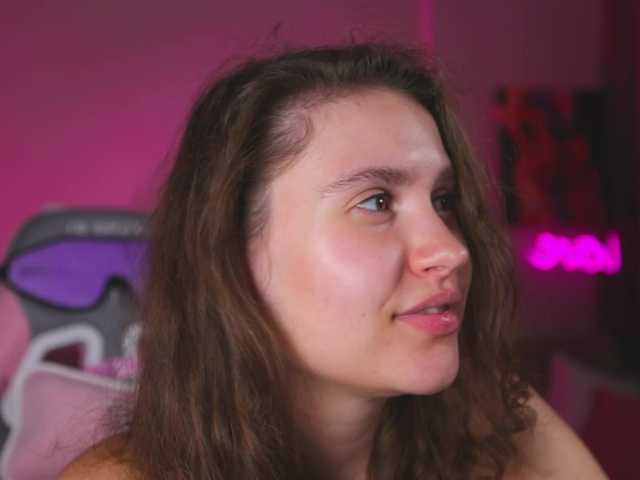 myemmy live cam on BongaCams