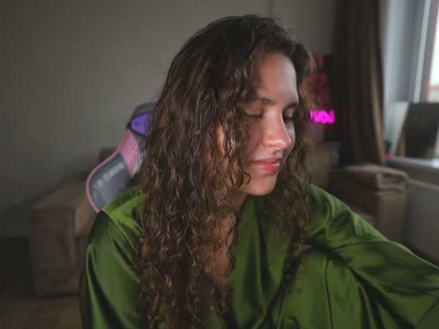 myemmy live cam on BongaCams
