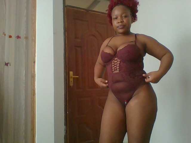 cuvyconfessionx, en directo ahora en BongaCams