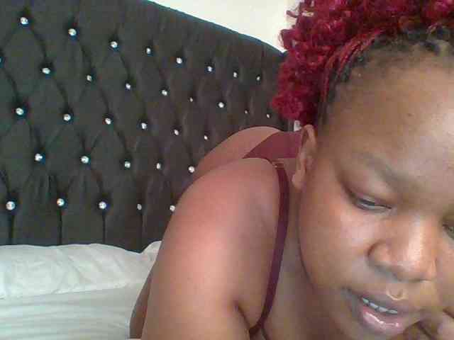 curvyconfessionx