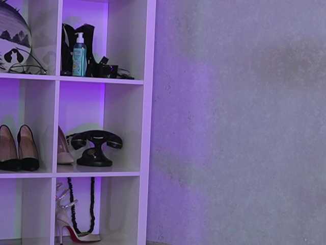 EveWilder live cam on BongaCams