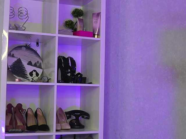 EveWilder live cam on BongaCams