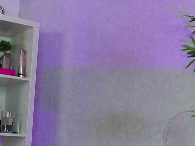 EveWilder Live Webcam on BongaCams