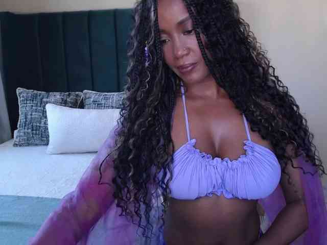 Saharangoddess webcam
