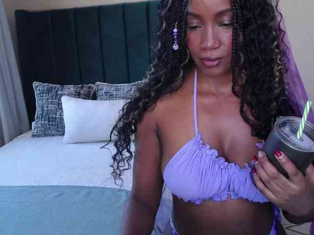 Saharangoddess webcam