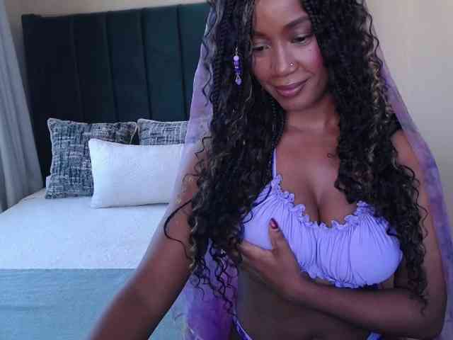 Saharangoddess webcam