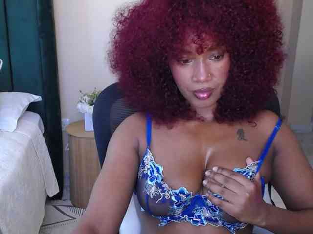 Saharangoddess webcam
