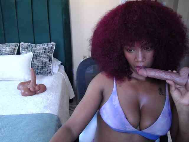 Saharangoddess webcam