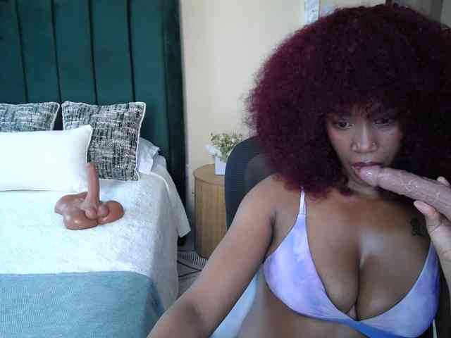 Saharangoddess webcam