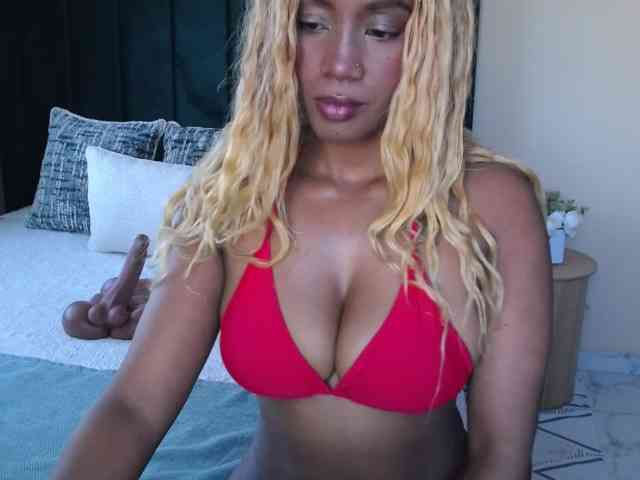 Saharangoddess webcam
