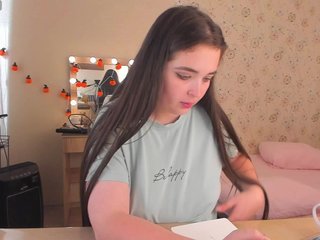 Alicenextdoor Porn Show