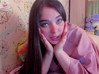 Alicenextdoor Porn Show