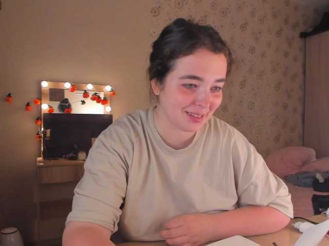Alicenextdoor live cam on BongaCams