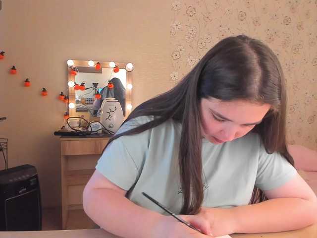Alicenextdoor live cam on BongaCams