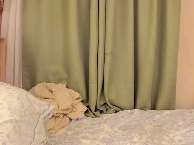 Alicenextdoor live cam on BongaCams