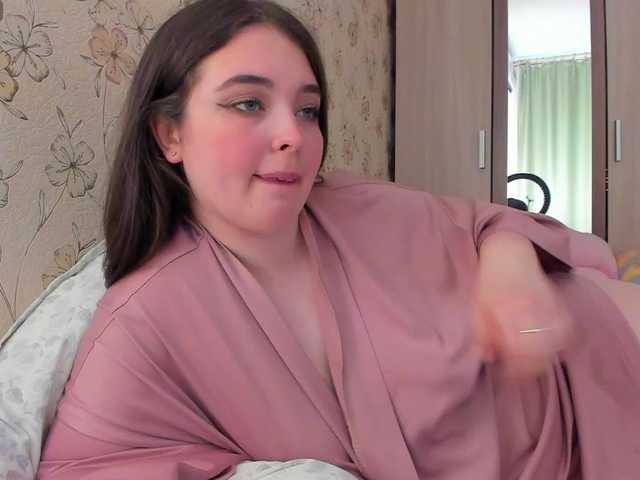 Alicenextdoor webcam