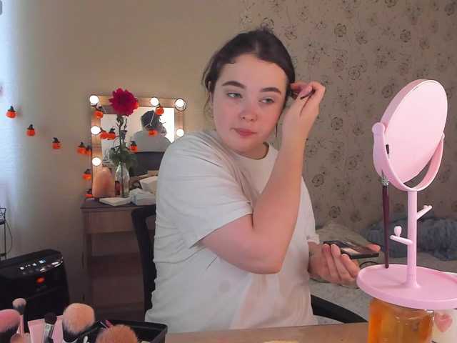 Alicenextdoor live cam on BongaCams