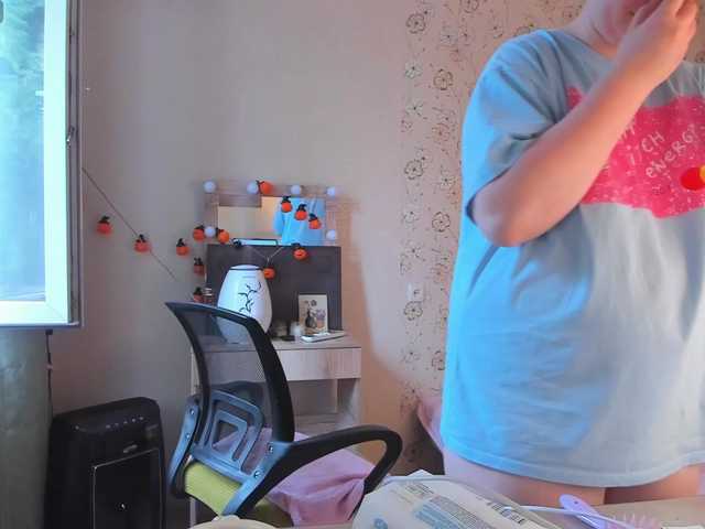 alicenextdoor live sex show