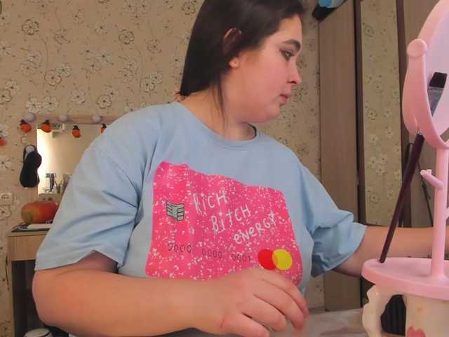 Alicenextdoor live cam on BongaCams