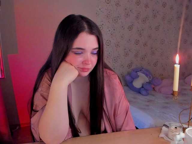 Alicenextdoor's BongaCams show and profile