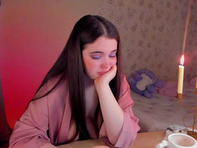 Alicenextdoor's BongaCams show and profile